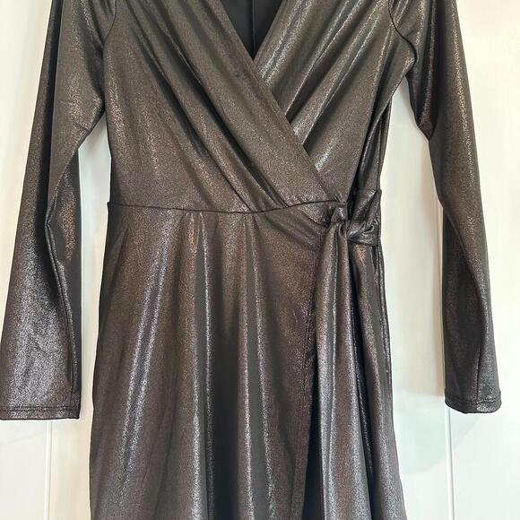 BCBG Generation V-Neck Faux Wrap Dress Size Small - Picture 3 of 9